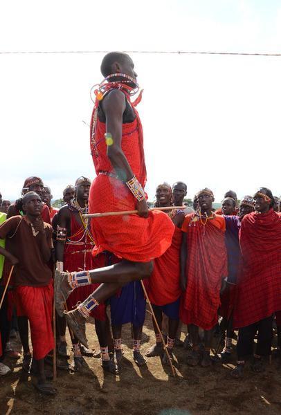 121202 1 3 Maasai Warrior Sets Sports Record